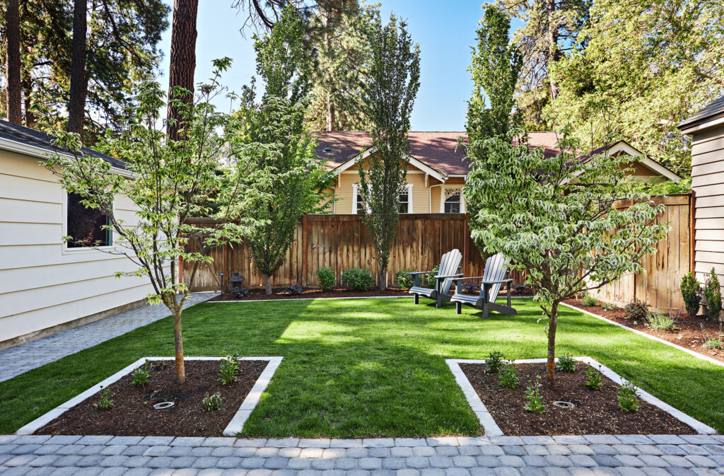 Cannon Colonial — Backyard one point