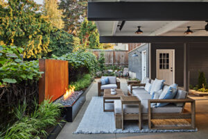 Modern Breezeway — Modern breezeway