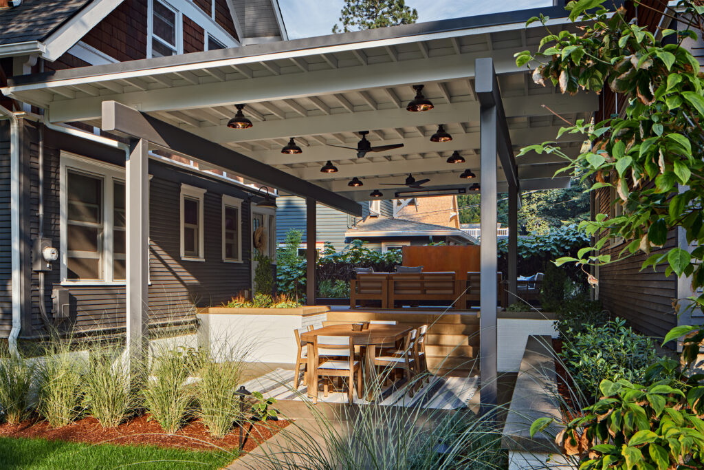 Modern Breezeway — Modern breezeway