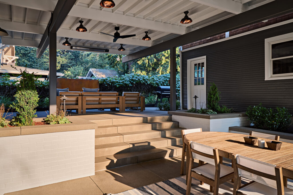 Modern Breezeway — Modern breezeway